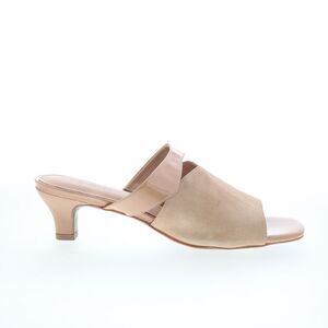 Trotters Womens Ninette Beige Shoes (NWT)